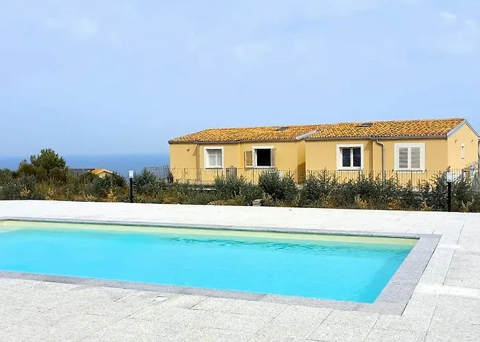 Apartman Affittimoderni Trinita D Agultu - La Splendida