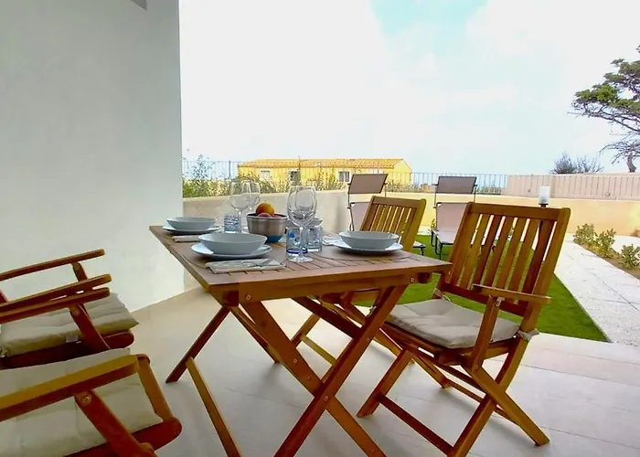 Apartman Affittimoderni Trinita D Agultu - La Splendida